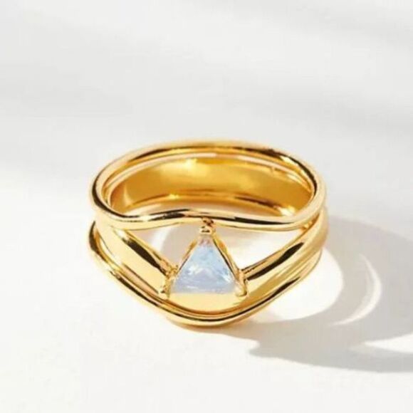 NWT Anthropologie Modern Wavy Ring Set | Size 7 - Picture 1 of 3